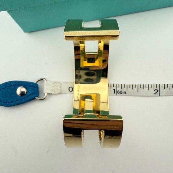 RARE Tiffany & Co. 18k Open Cuff in Yellow Gold Dover Street, 43g - Picture 7 of 9